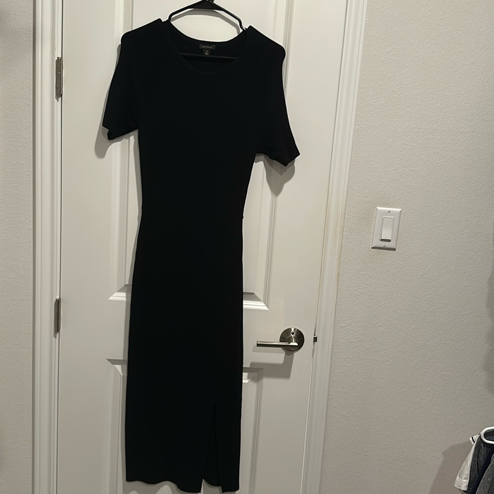 Ann Taylor simple elegant black short sleeve black dress, size XST